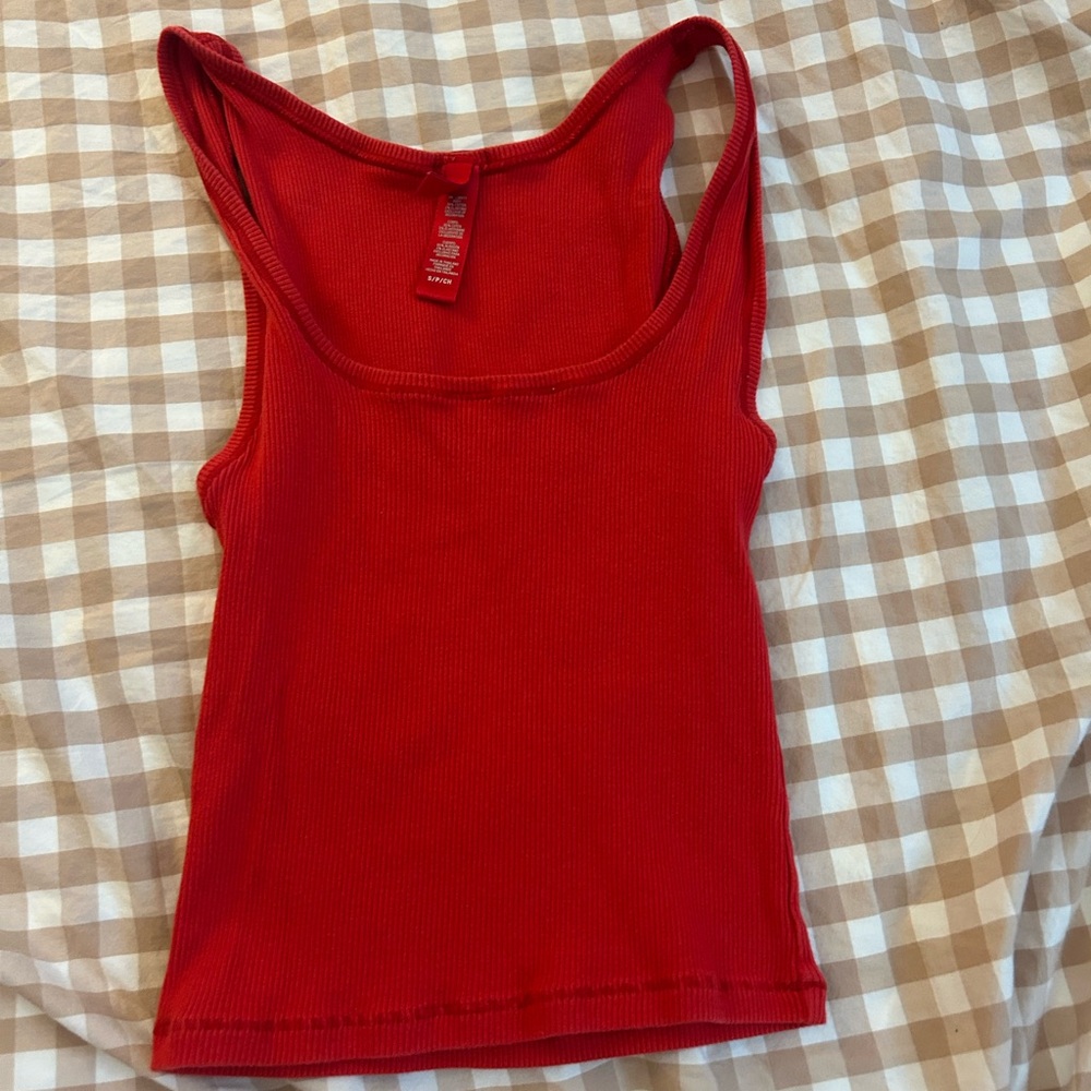 SKIMS Red Ribbed Scoop Tank